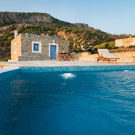 Proni Villa